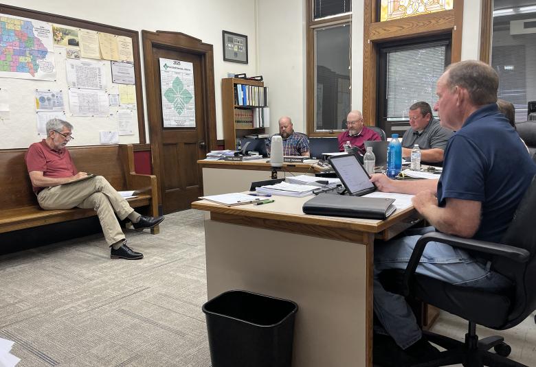 New Hampton Tribune and Nashua Reporter - Staff Photo - Create Article